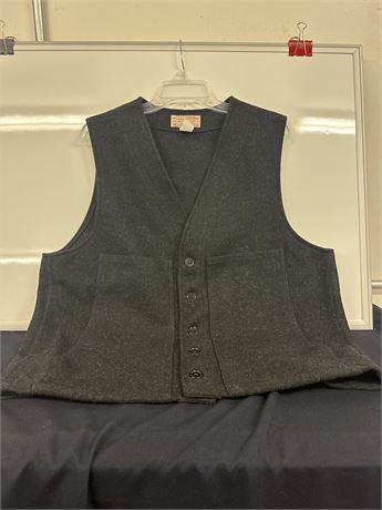 Men’s Filson Wool Vest