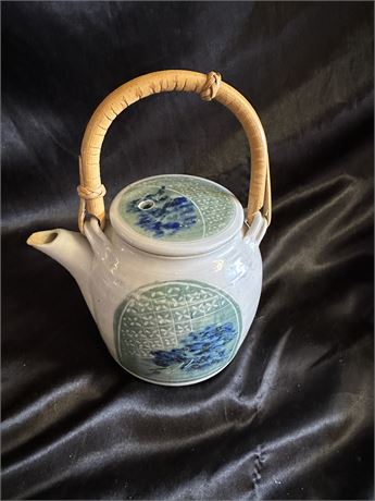 Stunning Teapot