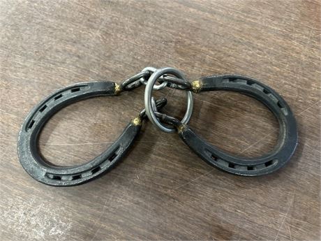 Chained Horseshoes