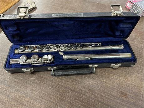 Flute w/ Case