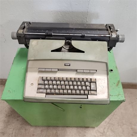 Classic IBM Typewriter