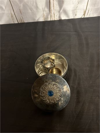 Beautiful container with Three unique napkin holders.