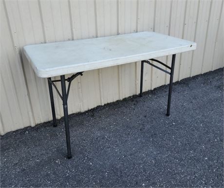 4' Folding Table