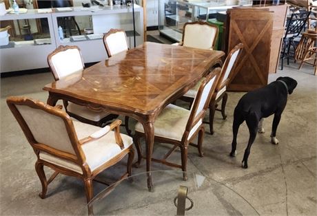 Vintage Dining Room Set w/ Extra Leaves - 71x42 (w/leaves 114x42)