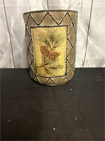 Beautiful Pinecone And Mose Designed Utensil Holder