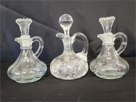 Collectible Vintage Cruet Trio