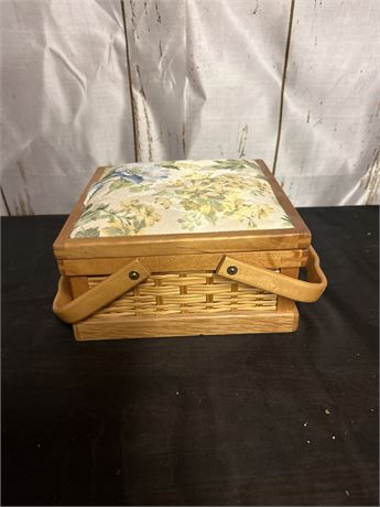 Cute Woven Sewing Box With Quilted Top!!!