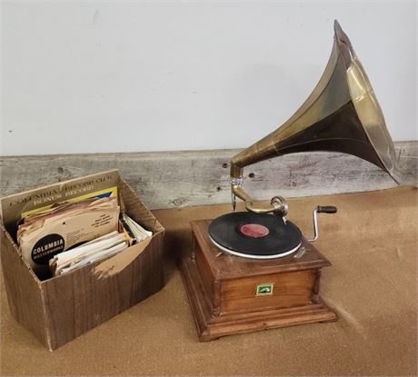 Antique? Victrola Phonograph + Records - Works! See Video