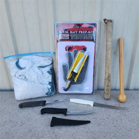 New Bait Prep Kit w/ Many Gloves & Extras