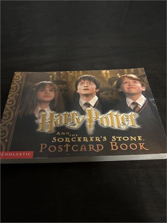 HARRY POTTER And The SORCERER’S STONE Postcard Book