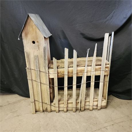 Vintage Weathered Bird House/Bench