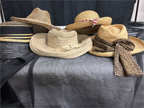 Five unique hats 🎩