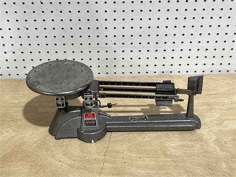 Ohaus Triple Beam Balance Scale