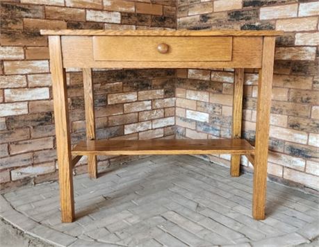 Small Oak Antique Desk w/ Ink Well - 34x22x30