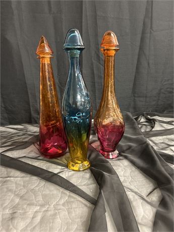 Three Beautiful multi color genie bottles/vases🧞‍♂️🌷