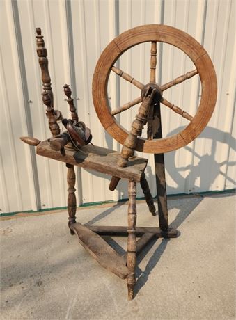 Antique Spinning Wheel