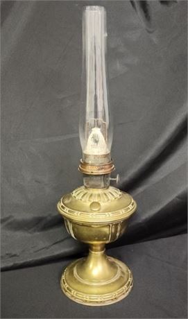 Antique Aladdin Hurricane Lamp