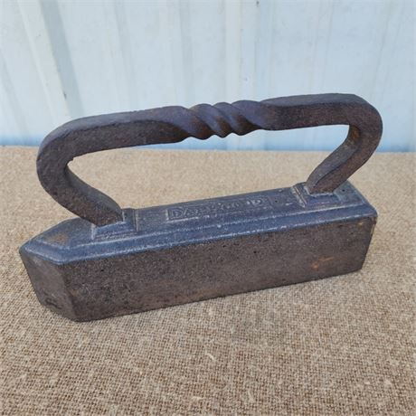 Large Antique Dale Co. Iron