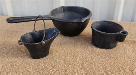 Vintage Mini Cast Iron Trio