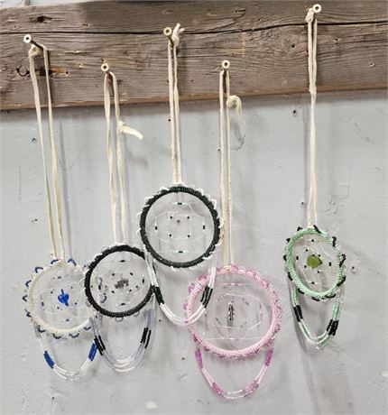 5 Handmade Native American Dream Catchers