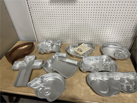 Lot of Cake Pans