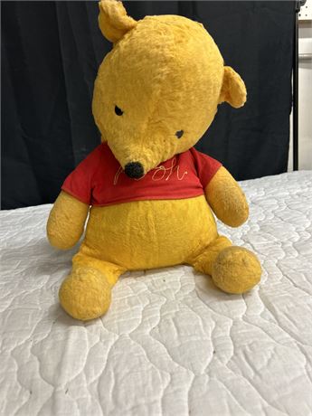 Vintage Winnie The Poop stuffed bear 🐻