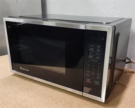 Small Magic Chef Microwave 1400 - 18x12x11