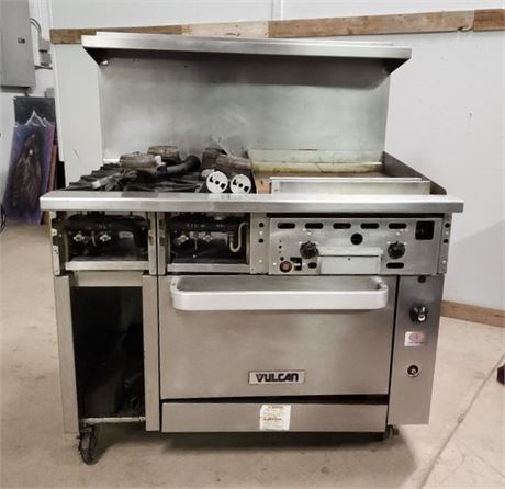 Rolling Vulcan 4 Burner Natural Gas Range/Oven/Griddle Model 48S - Needs Knobs