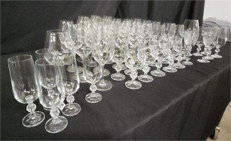 Nice Assortment of Wine/Champagne Glasses