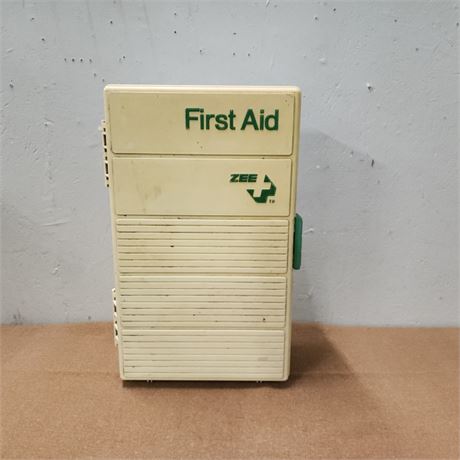 Wall Mount First Aid Box - 13x6x22