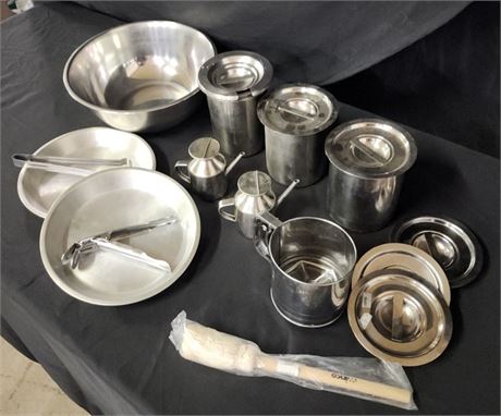 Stainless Kitchen Items