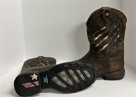 Really nice size 12D Cody James cowboy boots