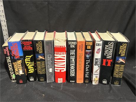 Set of 12 Stephen King Books