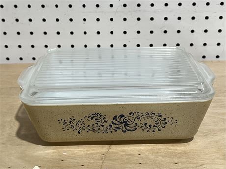 Vintage Pyrex Homestead Large Refrigerator Dish