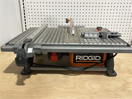 Ridgid Table Top Tile Saw