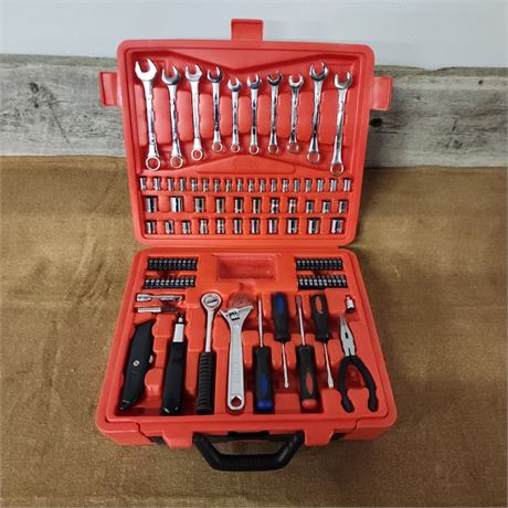 Nice Summit Tool Set