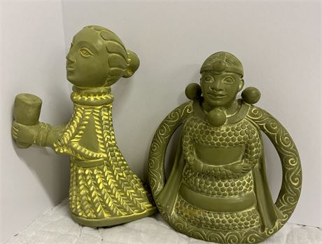 2 JBL handcrafted statues made in India