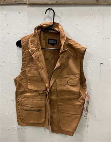 New Dakota Utility Vest / sz Medium