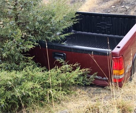 6' 2002 Chevy Silverado Truck Box