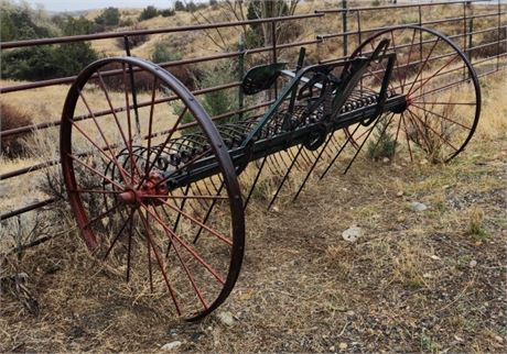 10' Antique Oliver Hay Rake