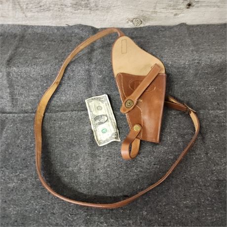 New U.S. Leather Holster w/ Strap