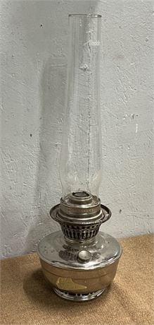 Vintage Aladdin Oil Lamp