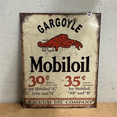 Metal Repro Mobil Oil Sign