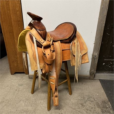 Nice 14" Mexican Saddle-Proceeds to benefit Angel Horses in Yellowstone County