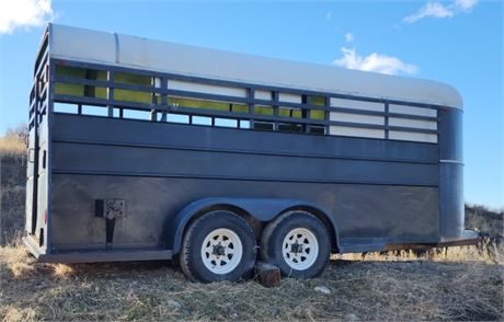 20' Horse Trailer