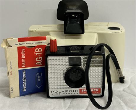 Vintage Polaroid land camera swinger model 20