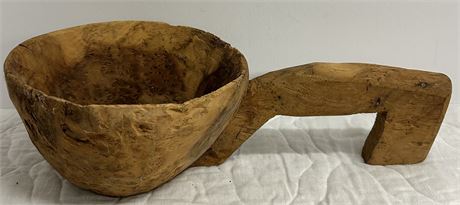 Wooden Antique Primitive Bowls