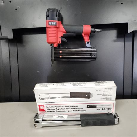 Norge Nailer/Stapler & 2 Hammer Staplers