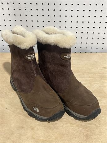 The North Face Waterproof Boots Women’s Size 9