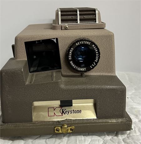 KEYSTONE AUTOMATIC PROJECTOR WITH CASE